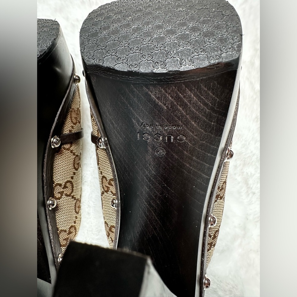 Gucci Women's Brown Monogram Mules - Picture 11 of 17